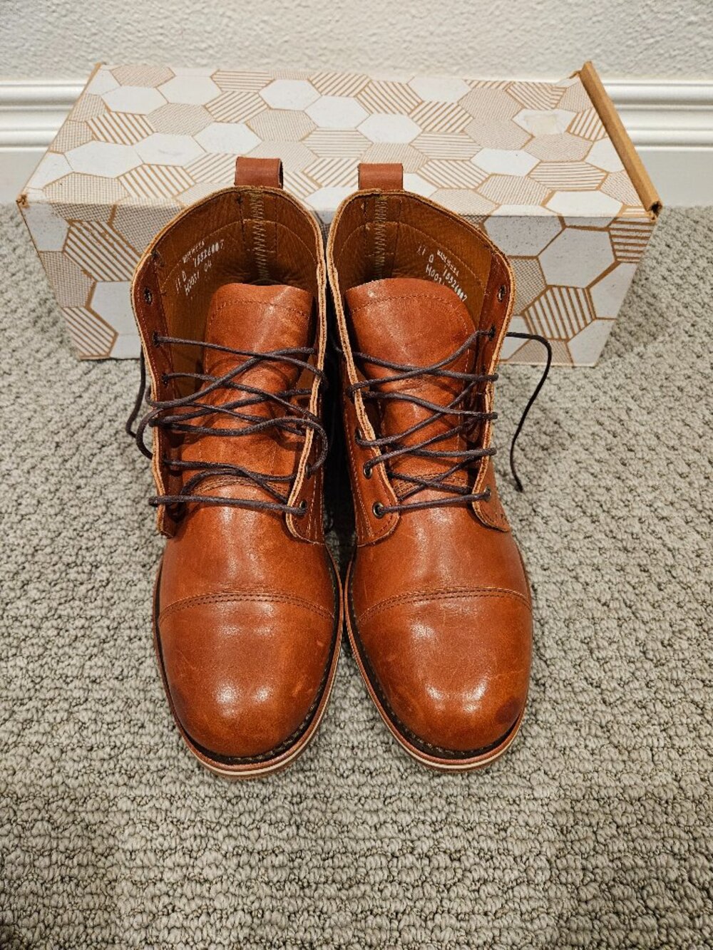 🤎 Helm Muller Teak Men’s Brown Leather Boots – Size 11